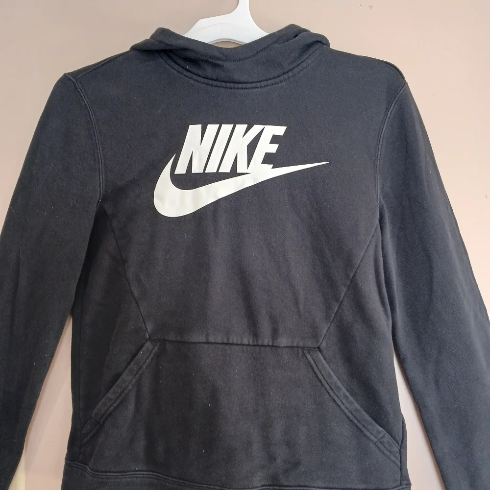 Nike Swoosh Logo Fleece Black Pullover Unisex Kids‎ Hoodie  Sweatshirt Size XL